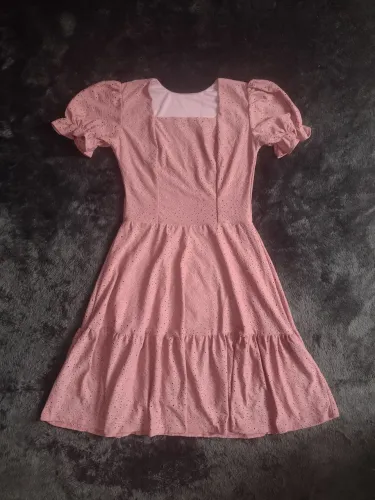 Vestido Feminino Laise Curto Decote Quadrado Romântico