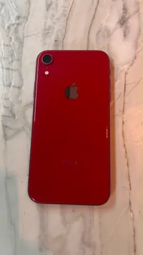 Vendo iPhone XR de 64GB e 08 Plus de 128GB