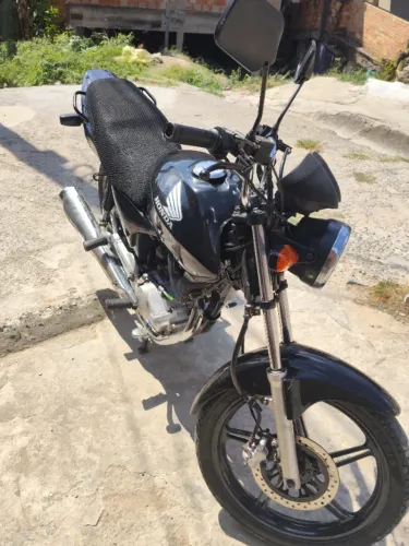 Moto pra pessoas exigente só pegar e anda