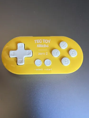 Controle de videogame/celular TecToy. Controle portátil.