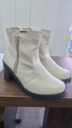 Bota tratorada