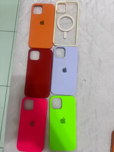 Capinha IPHONE 12 NORMAL