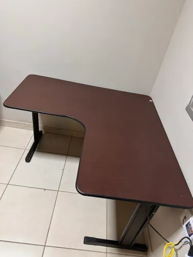 Mesa para Escritório/Home Office em L