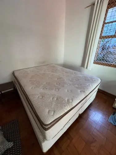 Cama Box Queen Morfeu Visco - 1 ano de uso