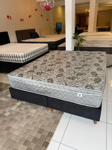 Cama Queen com colchão Seminovo PRATA - Entrego! 
