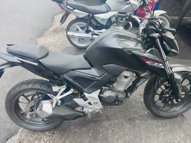 Honda CB 300f Twister Flex 2023