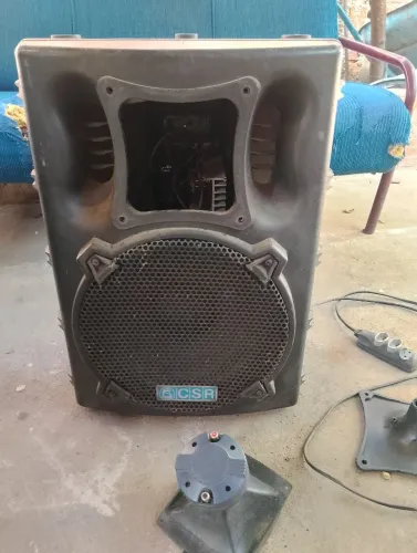 Vendo Caixa ativa para consertar