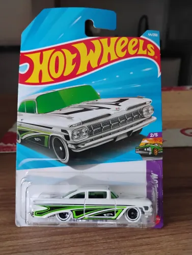 Hotwheels Chevy Impala 59