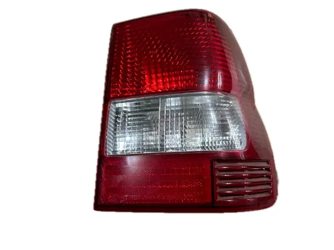 Lanterna Direita Pajero TR4 2002 a 2009 Original