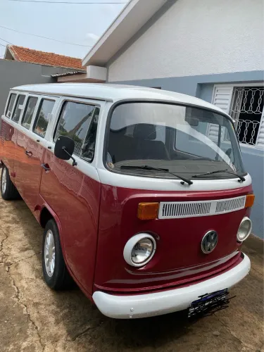 Volkswagen Kombi Standard/ Luxo/ Serie Prata 1990