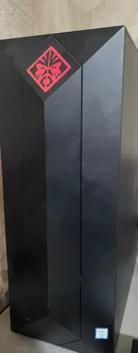 Computador HP OMEN Obelisk serie 875