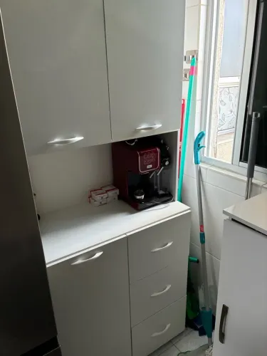 Vendo armário seminovo