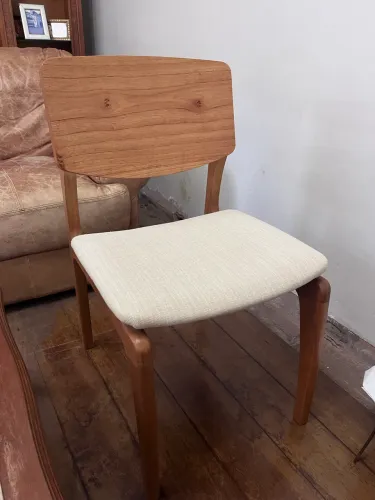 Cadeira de Jantar Rafana Original em Madeira Tauari