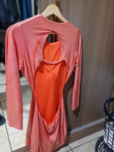 VESTIDOS USADOS POUQUÍSSIMAS VEZES 