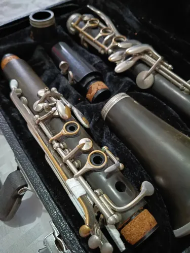 Clarinete Eagle