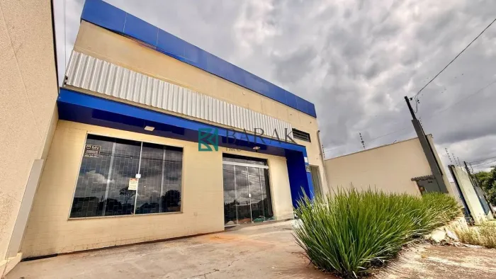 Barracão para alugar, 578 m² por R$ 15.000,00/mês - Parque das Laranjeiras - Maringá/PR