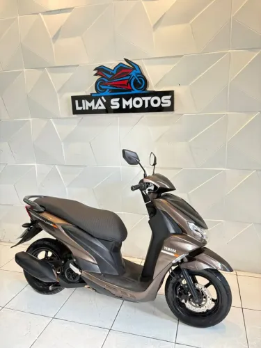 VENDO OU TROCO YAMAHA FLUO 125 2024/25 ( LIMAS MOTOS)