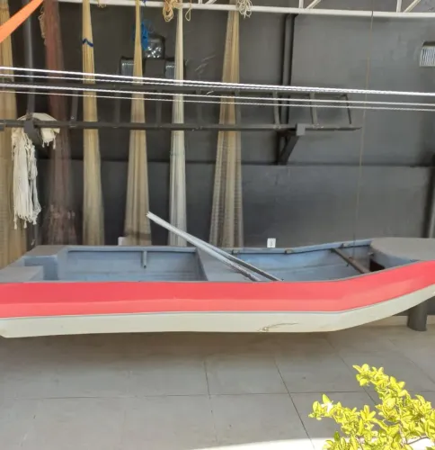 Barco de Fibra 3,55m com Motor Buffalo 7HP 4 Tempos e Rabeta<br>