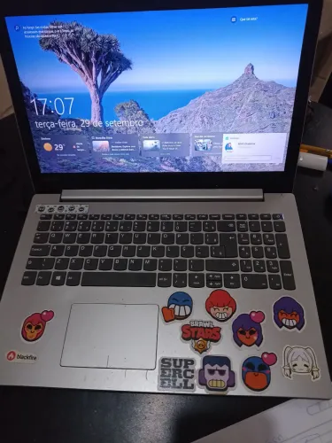 Notebook Lenovo i3