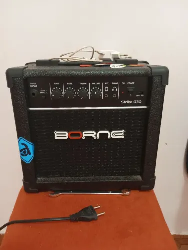 Amplificar de guitarra BORNE