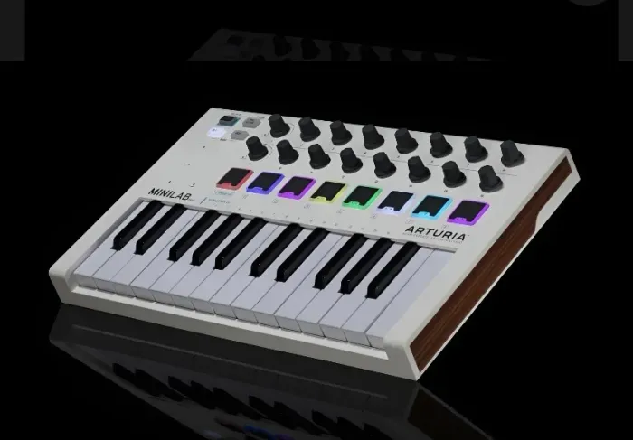 Controlador ARTURIA minilab mkII