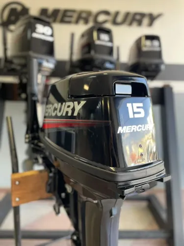 Motor de Popa Mercury 15 HP Super Novo