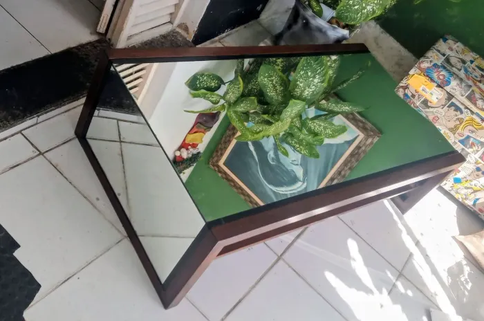 Mesinha de centro retrô