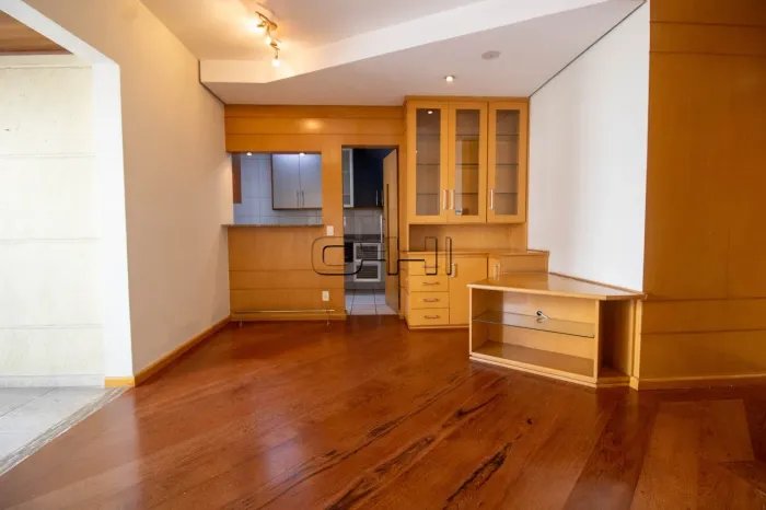 Aluguel Apartamento 3 Dormitórios - 97 m² Moema