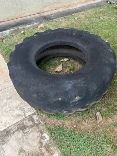 Pneu de trator Crossfit exercícios