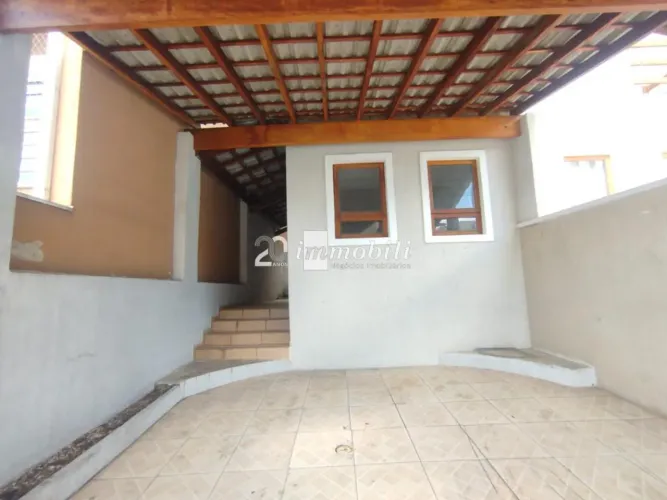 Casa à venda em Cotia, Granja Viana, com 3 quartos, com 125 m², Villa D'este