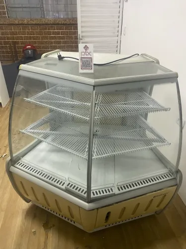 Vitrine refrigerada