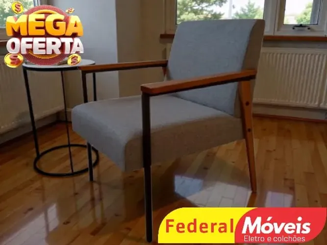 Poltrona c/ Detalhe Em Madeira - Promoção!