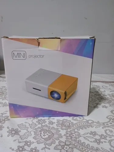 MINI RETROPROJETOR - SEMI NOVO