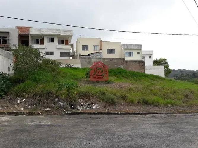Lote à venda em Vale das Palmeiras, Macaé por R$142 mil