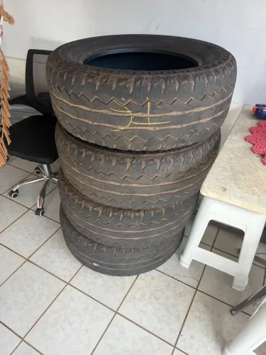 Pneus 285/65 aro 18