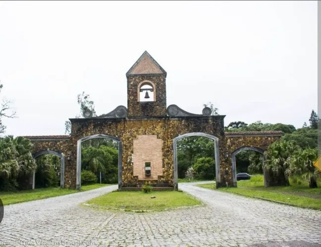 Terreno Estrada da Graciosa
