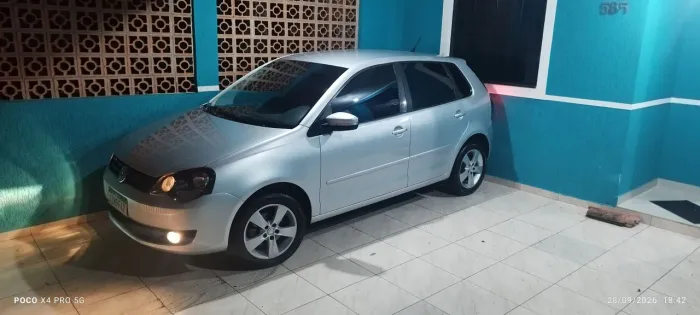 Volkswagen Polo 1.6 Mi/s.ouro 1.6 MI Tot.flex 8V 5P 2014