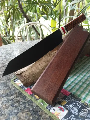 FACA ARTESANAL- 180,00