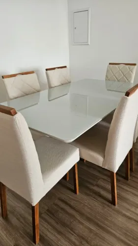 Mesa de Jantar com Tampo de Vidro + 6 Cadeiras