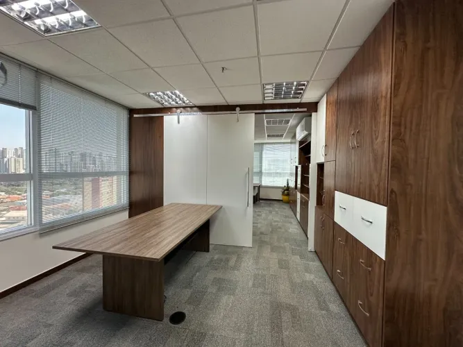 Sala Mobiliada para alugar com 56 m² na Av. Higienopolis, Londrina