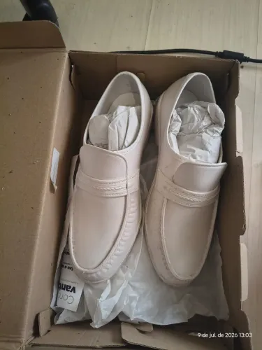 Sapato mocassin branco