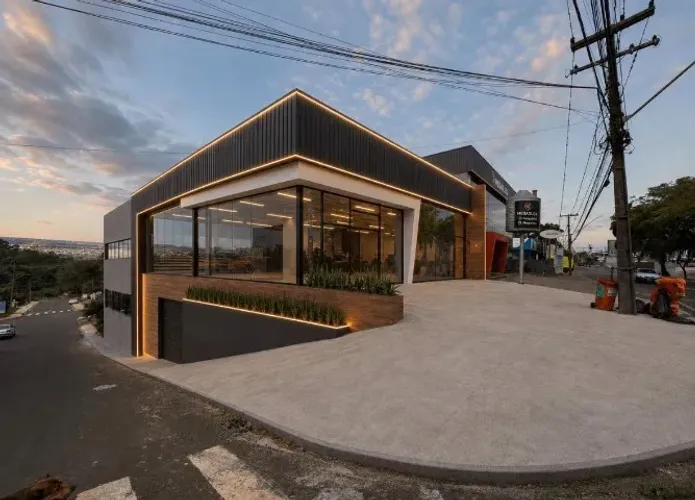 Imóvel Comercial para locação em frente a nova Concessionária Honda e Toyota