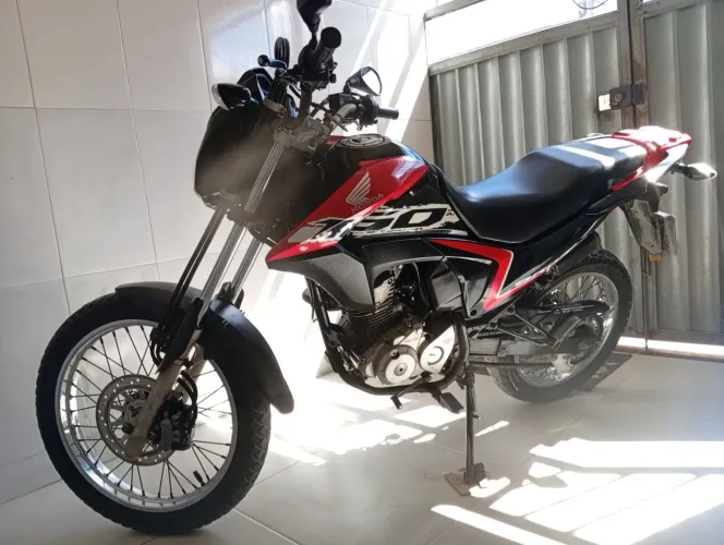 Honda Bros 160 esdd conservadissima