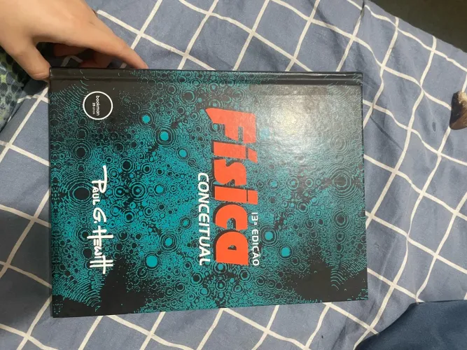 ? VENDO LIVRO FÍSICA CONCEITUAL - 13ª EDIÇÃO