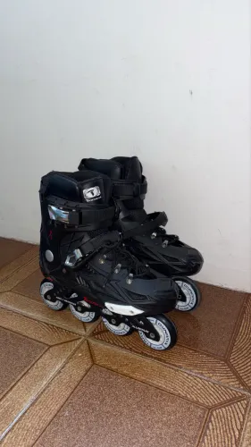 PATINS DYNAMIX PRETO + KIT PROTEÇÃO - Usado Ótimo estado