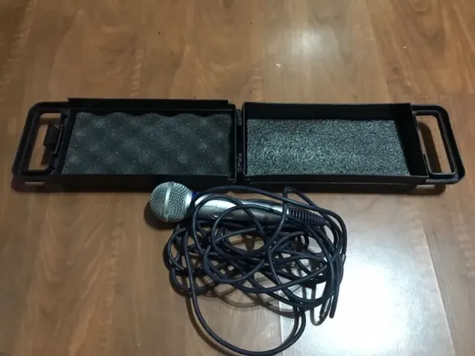 Microfone Gradiente/le son com Estojo