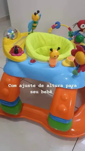Centro de atividade (andador)