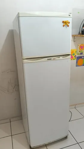 Geladeira Dako