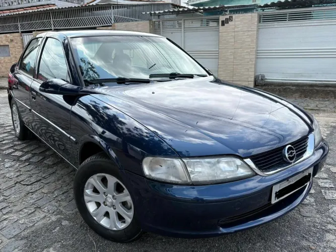 Chevrolet Vectra GL 2.2 / 2.0 MPFI 1998