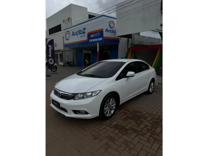 Honda Civic Sedan LXR 2.0 Flexone 16V Aut. 4P 2014